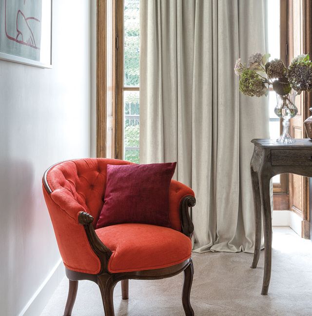 Roter Sessel